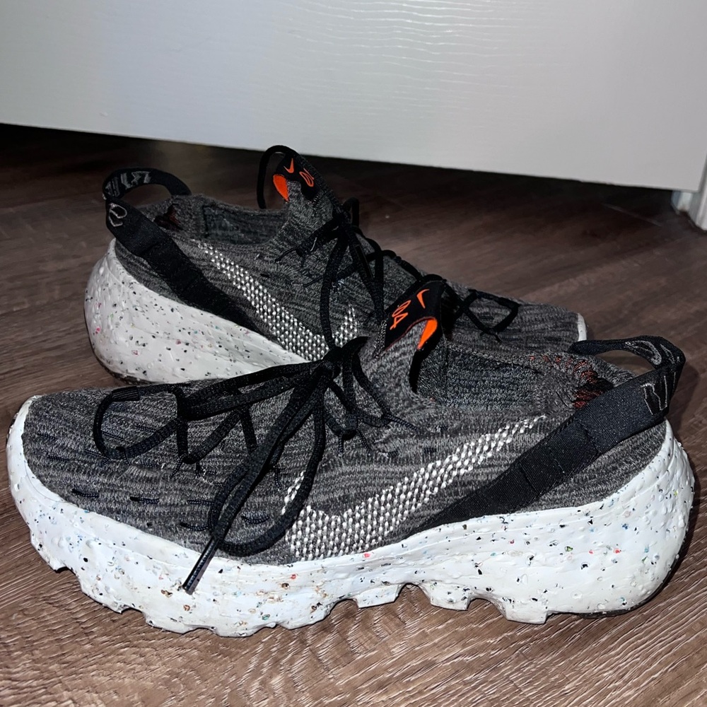 Nike Space Hippie 04 | UNISEX | m 8.5 / w 10 - Picture 2 of 5
